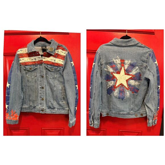 *Read Description Her Universe Doctor Strange America Chavez Denim Jacket Marvel - Picture 1 of 6